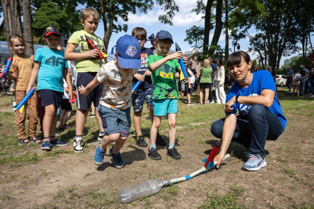 Astrobaza Toruń, fot. Szymon Zdziebło, tarantoga.pl dla UMWKP