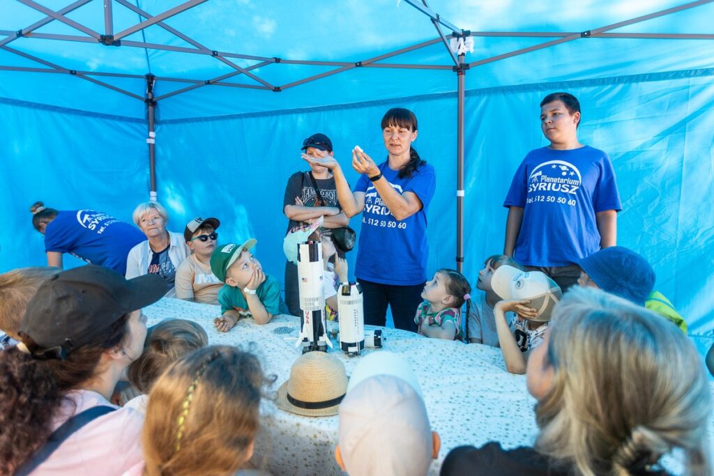 Astrobaza Toruń, fot. Szymon Zdziebło, tarantoga.pl dla UMWKP