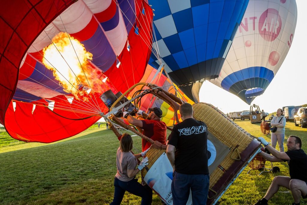 fot. Balony nad kujawsko-pomorskim niebem, fot. Tomasz Czachorowski, eventpoto.com.pl dla UMWKP