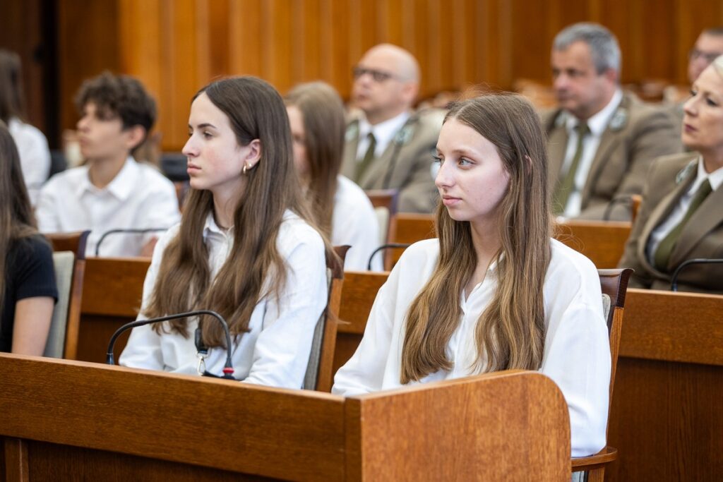 Spotkanie z uczestnikami konkursu „Poznajemy Parki Krajobrazowe”, fot. Szymon Zdziebło/tarantoga.pl dla UMWKP