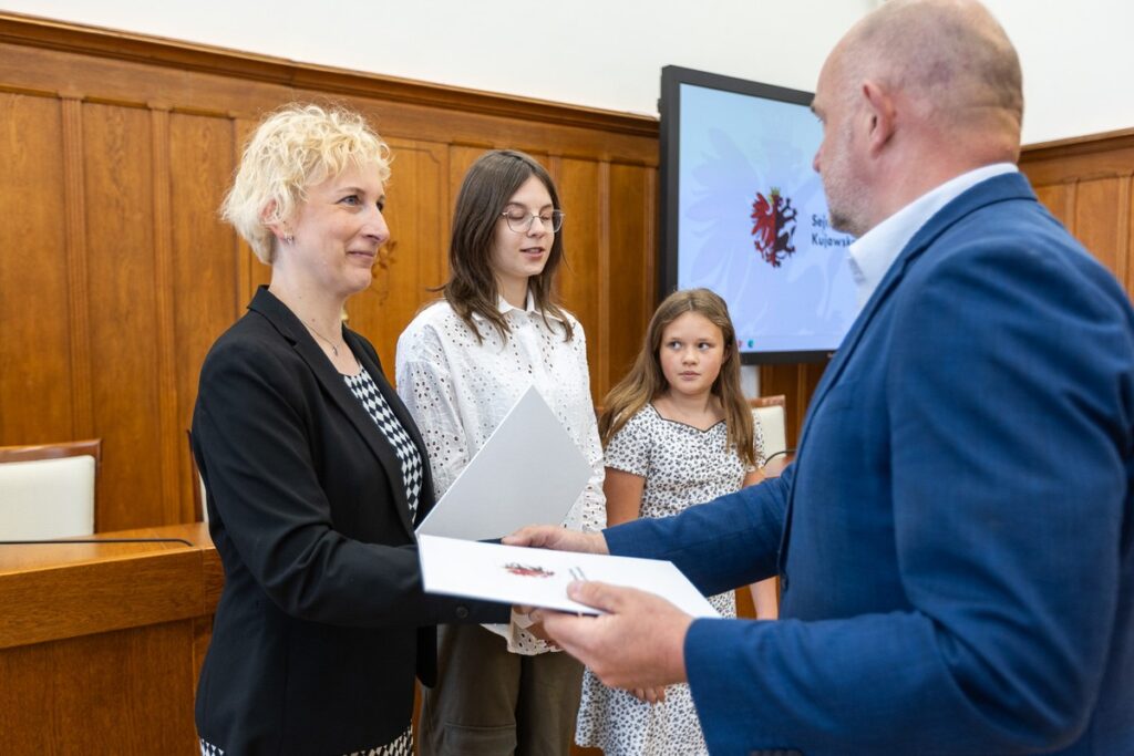 Spotkanie z uczestnikami konkursu „Poznajemy Parki Krajobrazowe”, fot. Szymon Zdziebło/tarantoga.pl dla UMWKP