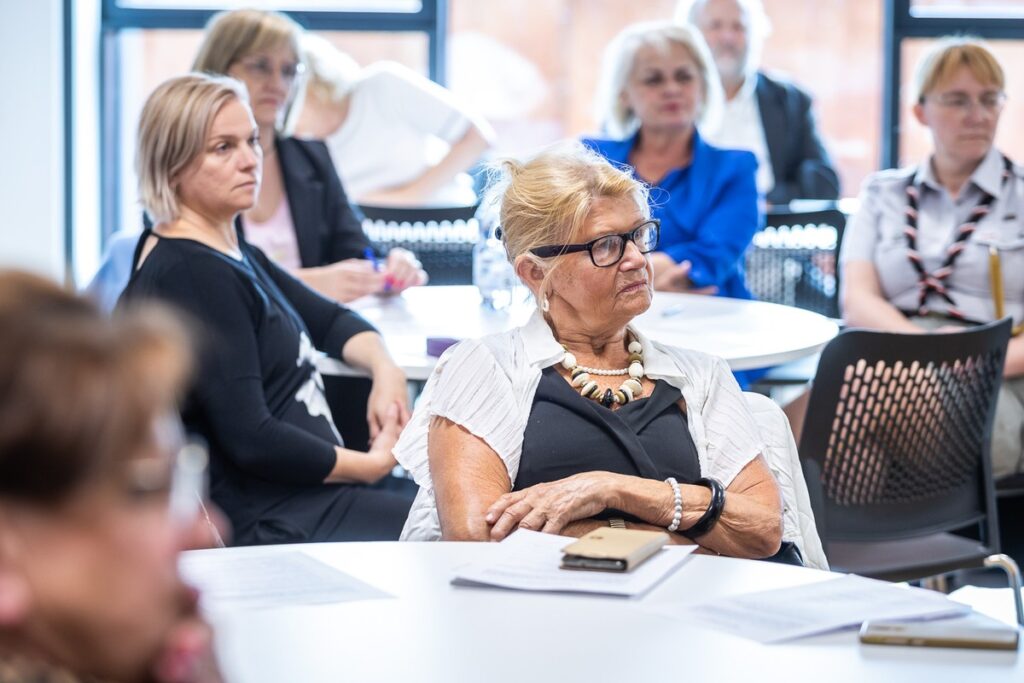 Okrągły stół ds. pożytku publicznego, fot. Szymon Zdziebło/tarantoga.pl dla UMWKP