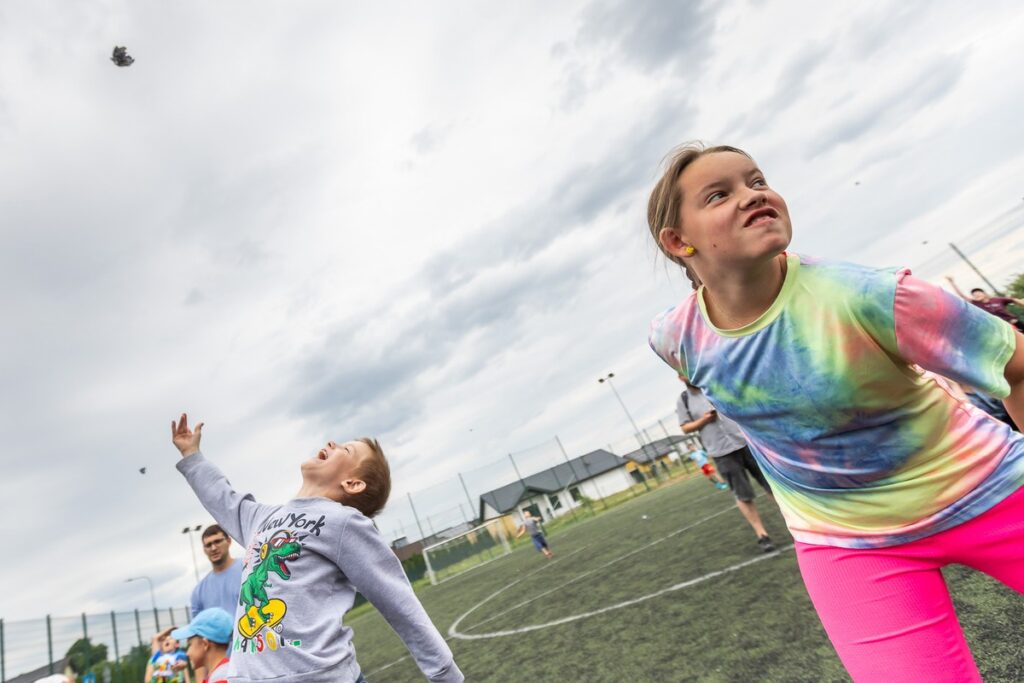 Sportowy dzień z aktywną gminą w Unisławiu, fot. Szymon Zdziebło, tarantoga.pl dla UMWKP