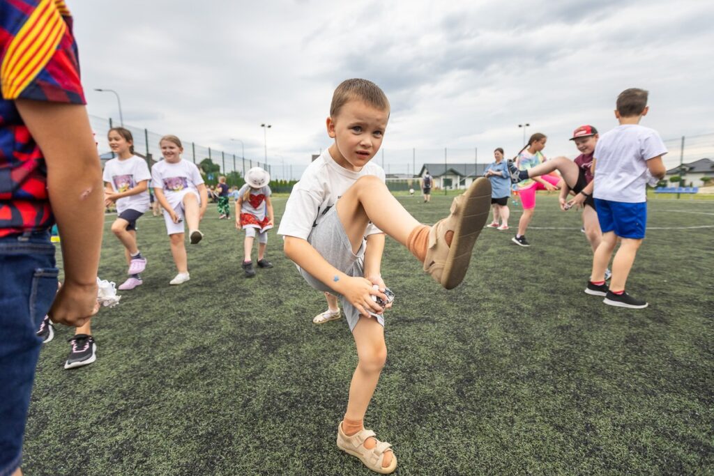 Sportowy dzień z aktywną gminą w Unisławiu, fot. Szymon Zdziebło, tarantoga.pl dla UMWKP