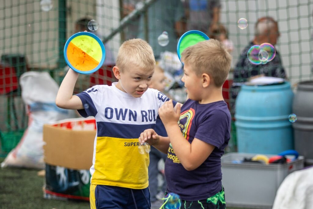 Sportowy dzień z aktywną gminą w Unisławiu, fot. Szymon Zdziebło, tarantoga.pl dla UMWKP