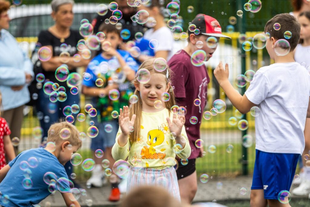 Sportowy dzień z aktywną gminą w Unisławiu, fot. Szymon Zdziebło, tarantoga.pl dla UMWKP
