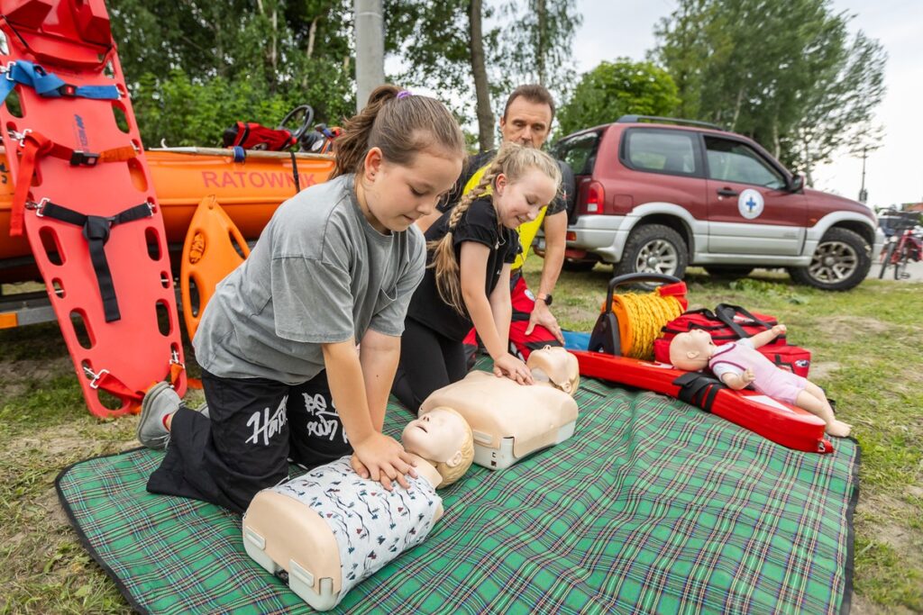 Sportowy dzień z aktywną gminą w Unisławiu, fot. Szymon Zdziebło, tarantoga.pl dla UMWKP