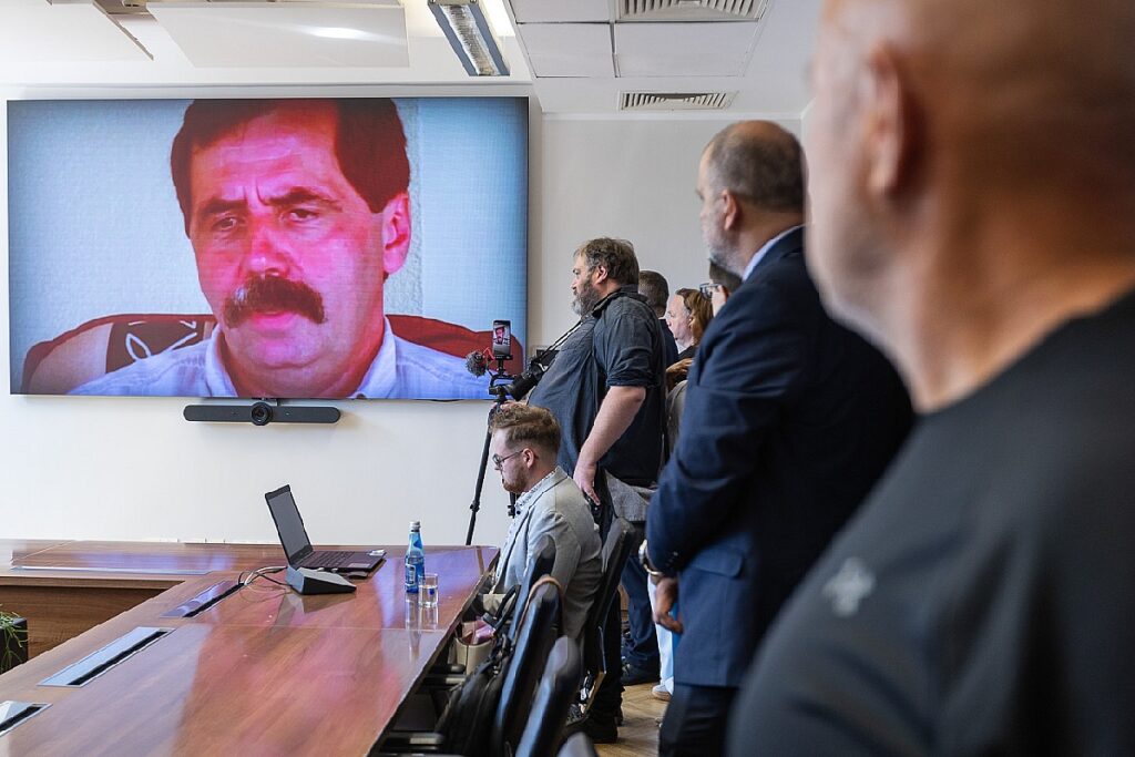 Otwarcie wystawy poświęconej gen. Zbigniewowi Nowkowi fot. Szymon Zdziebło/tarantoga.pl dla UMWKP