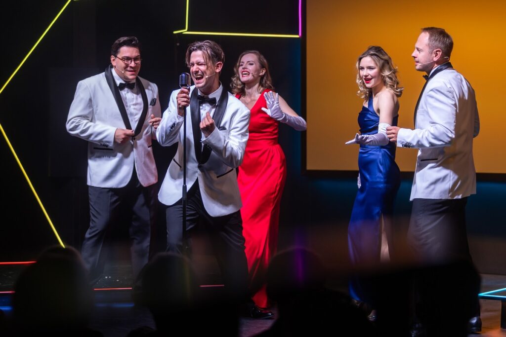 Premiera musicalu „Excentrycy” w Kujawsko-Pomorskim Teatrze Muzycznym w Toruniu, fot. Szymon Zdziebło/tarantoga.pl dla UMWKP