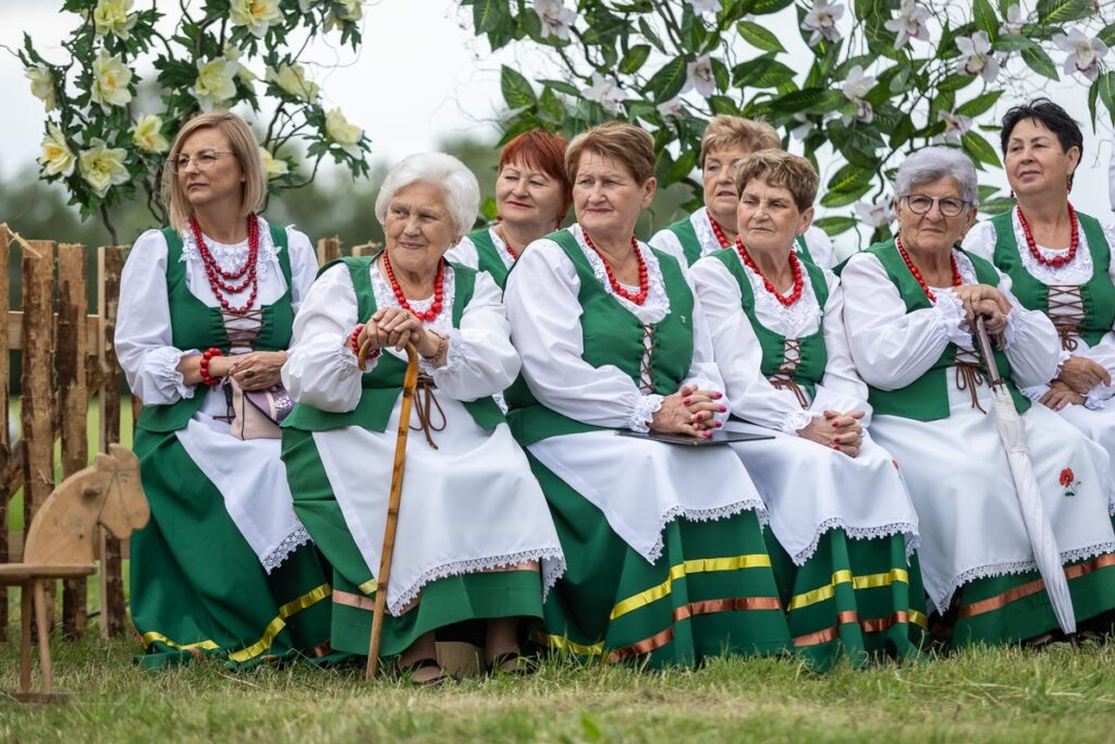 Wianki w Bieńkówce fot. Szymon Zdziebło/tarantoga.pl dla UMWKP