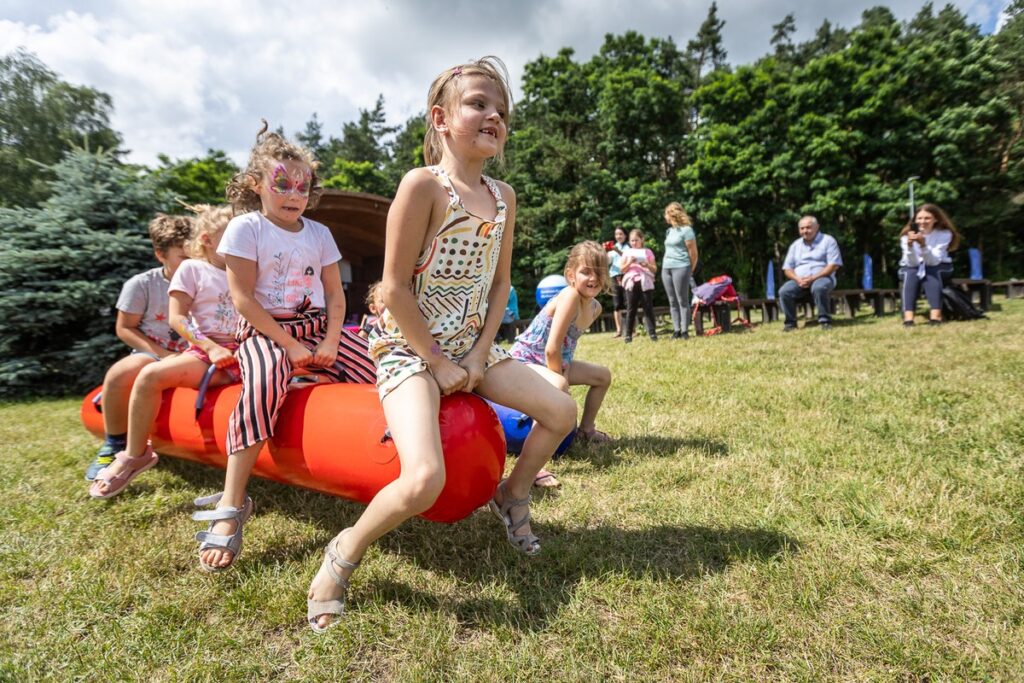 Piknik europejski w Łubiance, fot. Szymon Zdziebło, tarantoga.pl dla UMWKP