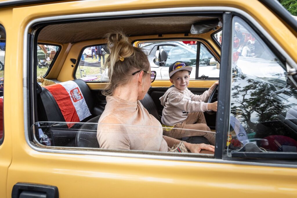 Piknik na rozpoczęcie wakacji w Nawrze, fot. Szymon Zdziebło, tarantoga.pl dla UMWKP