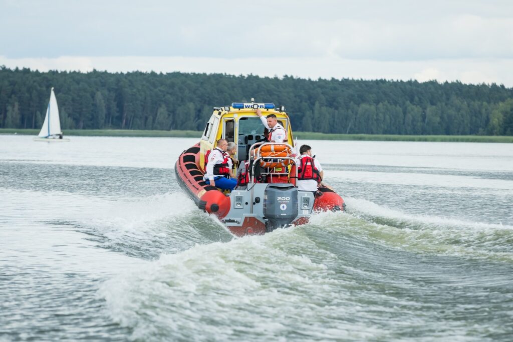 Otwarcie sezonu na Zalewie Koronowskim, fot. Tomasz Czachorowski dla UMWKP