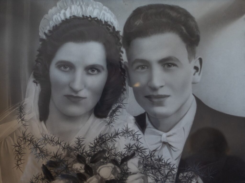 Wręczenie medalu Unitas Durat Annie Jankowskiej, fot. Mikołaj Kuras dla UMWKP