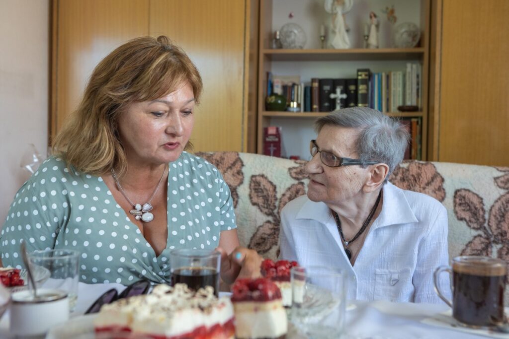 Wręczenie medalu Unitas Durat Annie Jankowskiej, fot. Mikołaj Kuras dla UMWKP