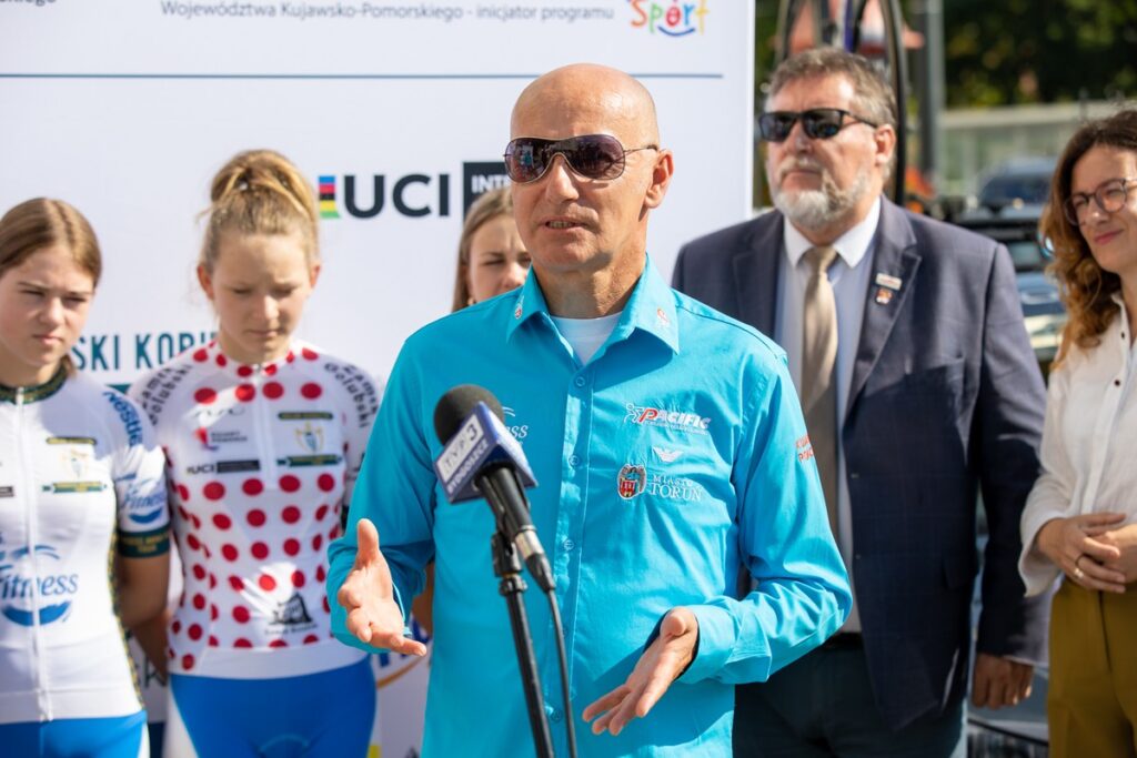 Konferencja prasowa przed wyścigiem kolarskim Śladami królewny Anny Wazówny, fot. Mikołaj Kuras dla UMWKP