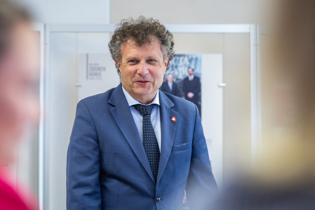 Spotkanie marszałka Piotra Całbeckiego z wiceministrem Jackiem Karnowskim, fot. Szymon Zdziebło/tarantoga dla UMWKP