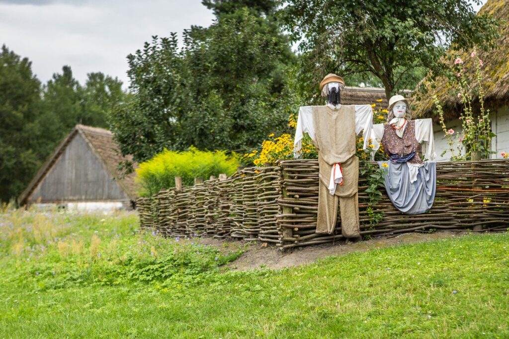 Skansen w Kłóbce fot. Szymon Zdziebło/tarantoga.pl dla UMWKP