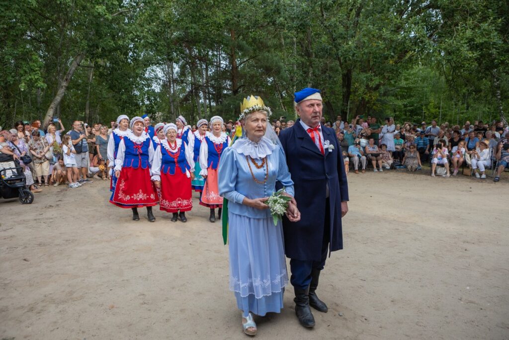 Wesele w Kłóbce fot. Mikołaj Kuras dla UMWKP