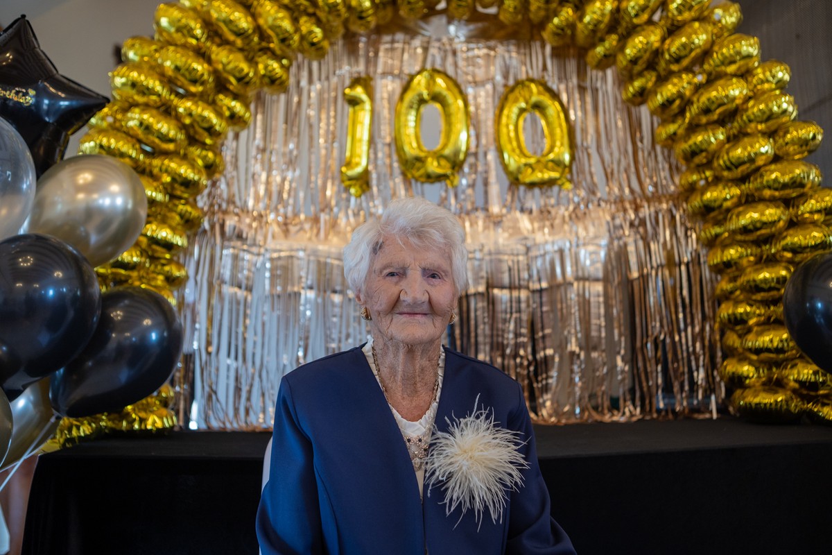 Wręczenie medalu Unitas Durat Mariannie Zasadzińskiej, fot. Mikołaj Kuras dla UMWKP