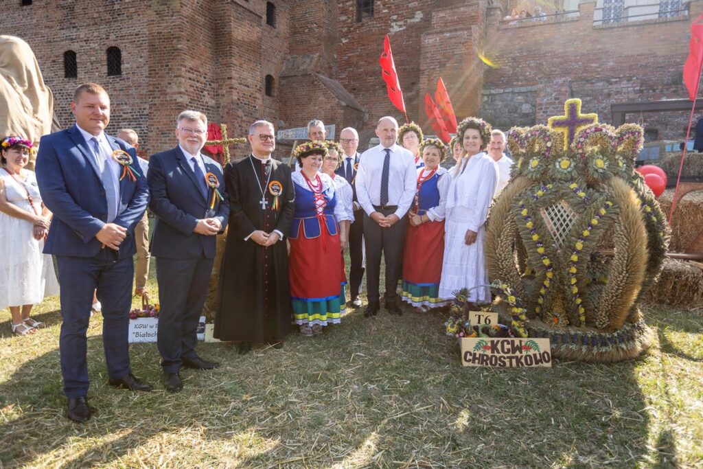 Dożynki wojewódzkie w Grudziądzu, fot. Szymon Zdziebło/tarantoga.pl dla UMWKP