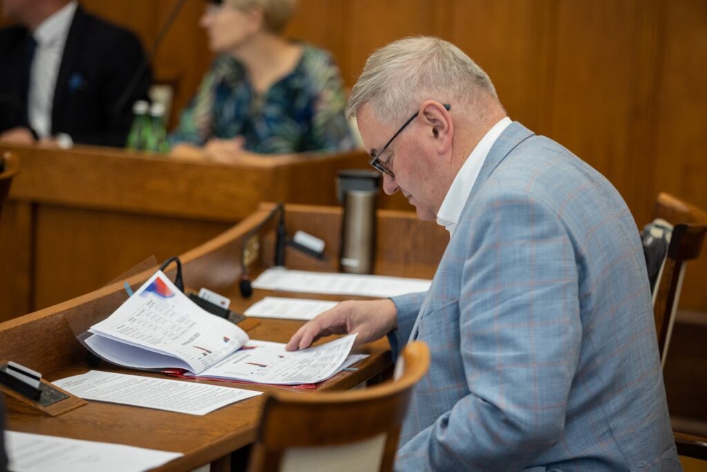 Sesja sejmiku województwa, 26 sierpnia 2024, fot. Mikołaj Kuras dla UMWKP