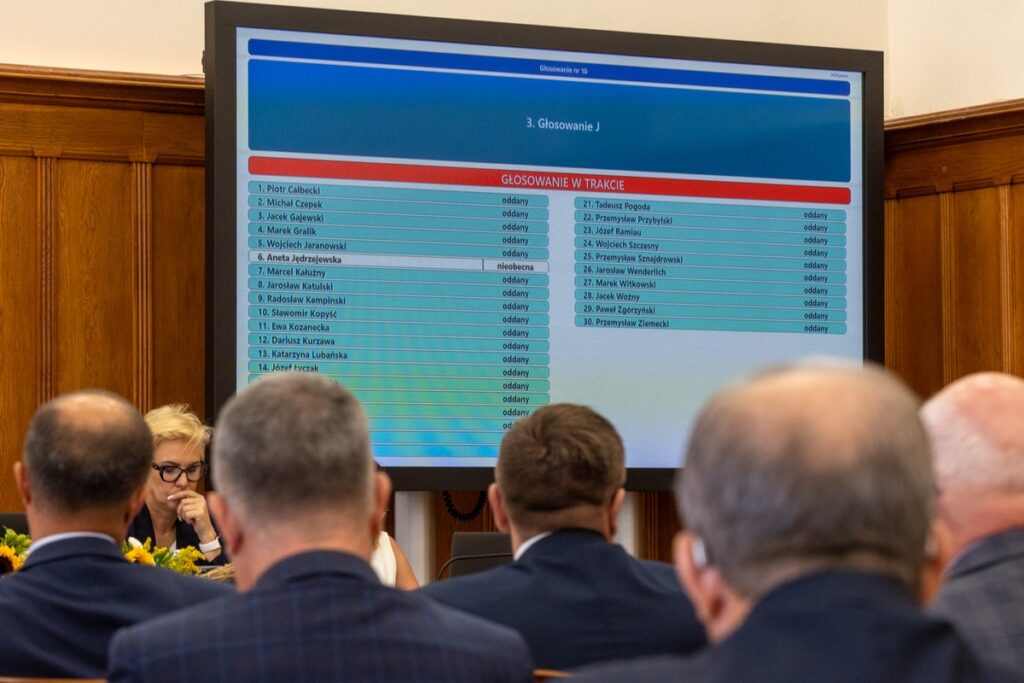 Sesja sejmiku województwa, 26 sierpnia 2024, fot. Mikołaj Kuras dla UMWKP