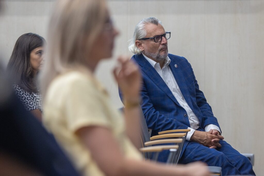 Obrady nadzwyczajnego regionalnego Forum Samorządowego, fot. Mikołaj Kuras dla UMWKP