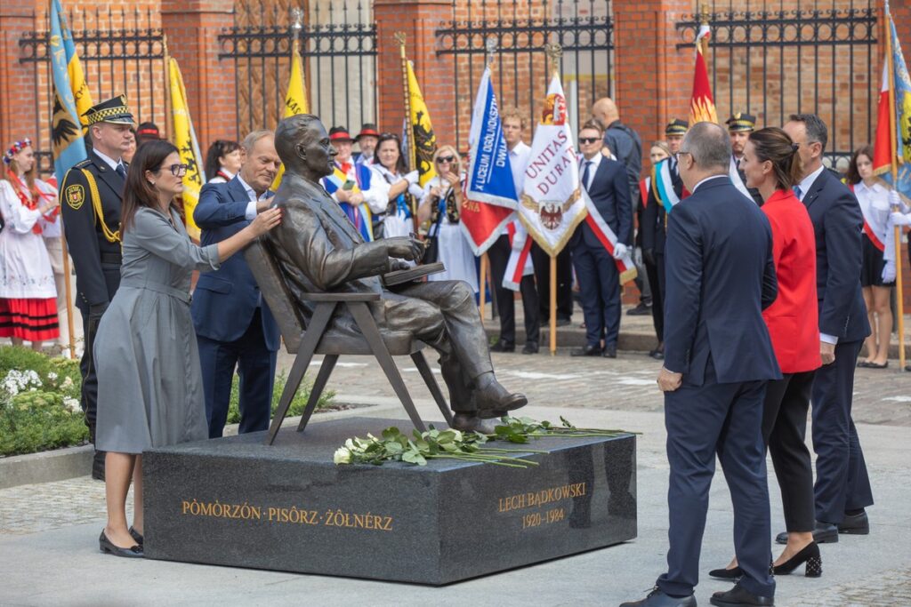 Odsłonięcie pomnika Lecha Bądkowskiego w Gdańsku, fot. Mikołaj Kuras dla UMWKP