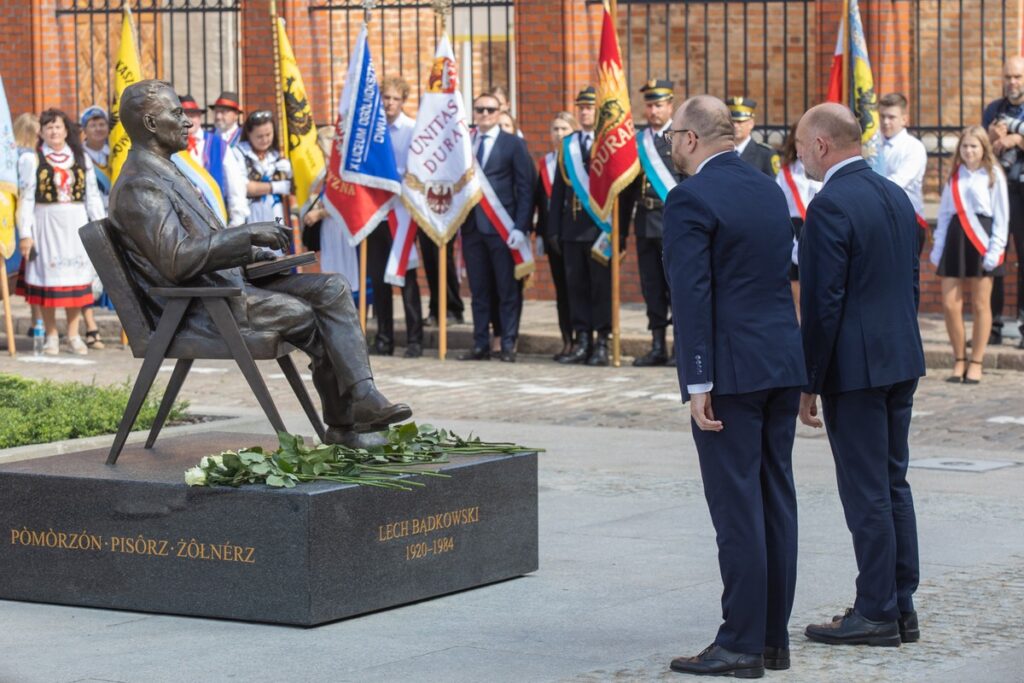 Odsłonięcie pomnika Lecha Bądkowskiego w Gdańsku, fot. Mikołaj Kuras dla UMWKP