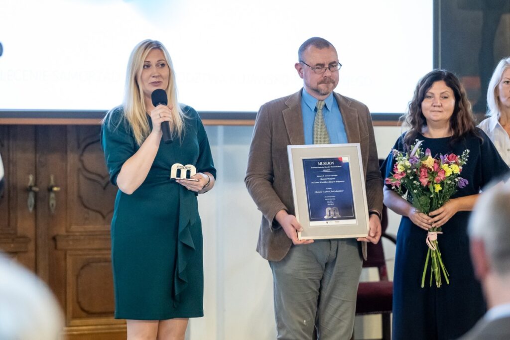 Wręczenie medali Hereditas Saeculorun i wyróżnień Musejon, fot. Szymon Zdziebło/tarantoga.pl dla UMWKP