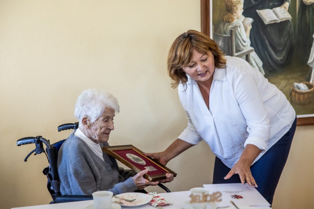 Unitas Durat dla Danuty Budnikowskiej, fot. Andrzej Goiński/UMWKP