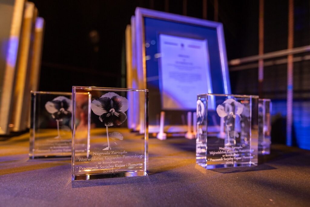 Gala wręczenia nagród w konkursie Pracownik Socjalny Kujaw i Pomorza, fot. Szymon Zdziebło/tarantoga.pl dla UMWKP