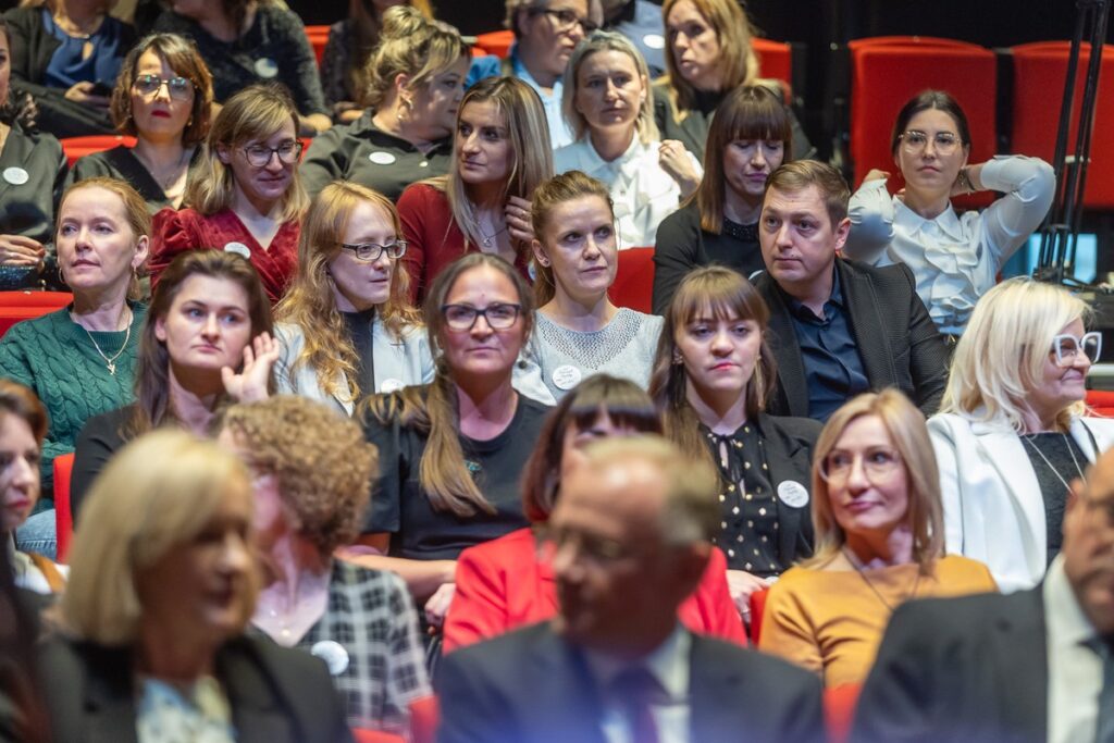 Gala wręczenia nagród w konkursie Pracownik Socjalny Kujaw i Pomorza, fot. Szymon Zdziebło/tarantoga.pl dla UMWKP