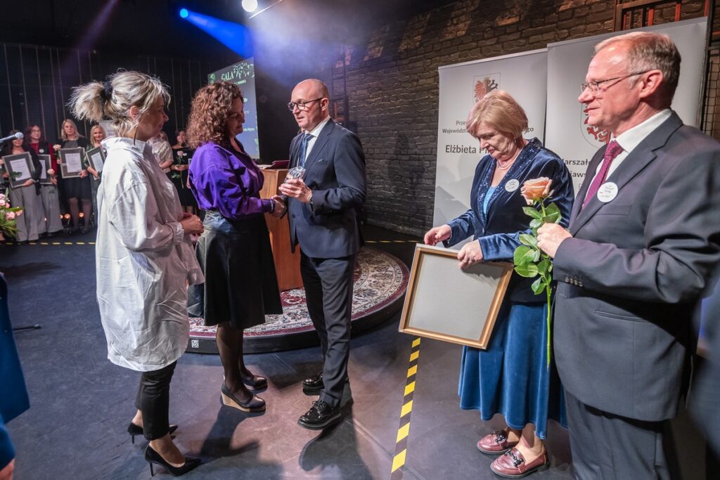 Gala wręczenia nagród w konkursie Pracownik Socjalny Kujaw i Pomorza, fot. Szymon Zdziebło/tarantoga.pl dla UMWKP