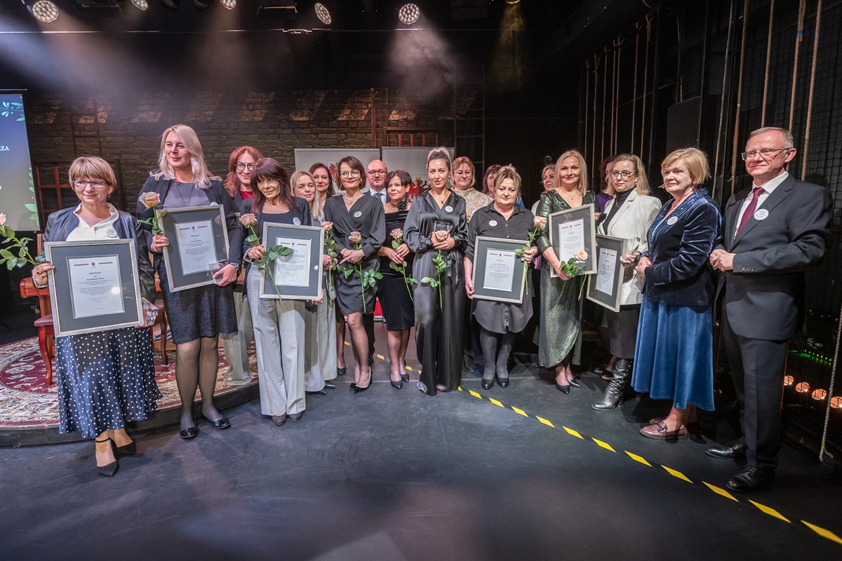 Gala wręczenia nagród w konkursie Pracownik Socjalny Kujaw i Pomorza, fot. Szymon Zdziebło/tarantoga.pl dla UMWKP