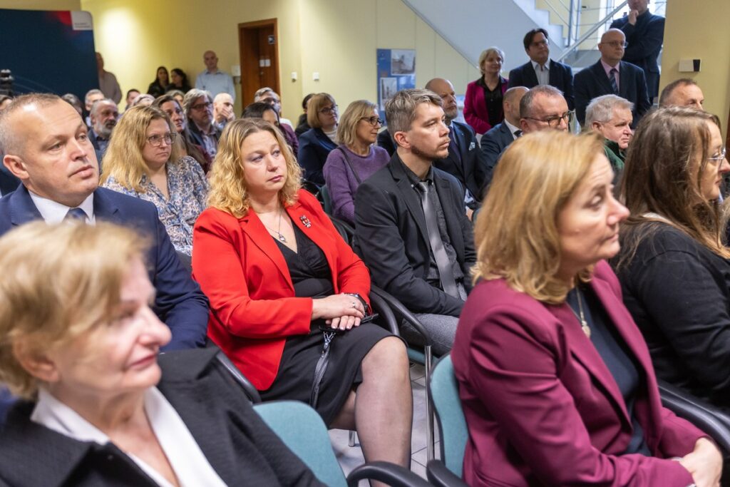 Gala wręczenia nagród w Konkursie na Najlepszą Książkę o Tematyce Regionalnej, fot. Szymon Zdziebło/tarantoga.pl dla UMWKP