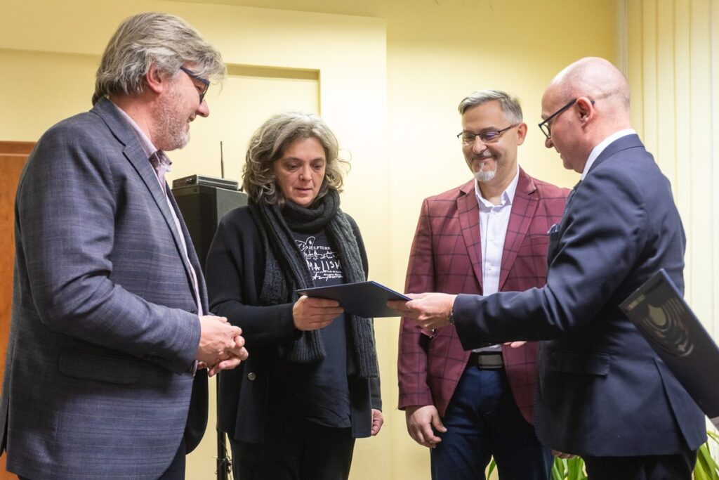 Gala wręczenia nagród w Konkursie na Najlepszą Książkę o Tematyce Regionalnej, fot. Szymon Zdziebło/tarantoga.pl dla UMWKP