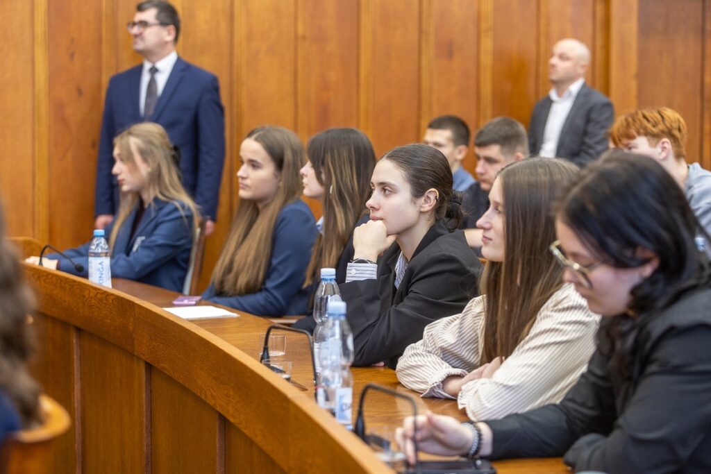 Spotkanie z kard. Grzegorzem Rysiem, fot. Szymon Zdziebło/tarantoga dla UMWKP