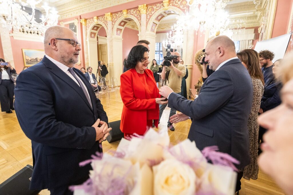 Uroczystość wręczenia nagród Stalowy Anioł, fot. Szymon Zdziebło/tarantoga.pl dla UMWKP