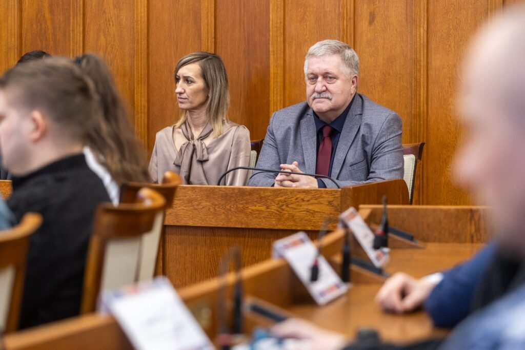 Session of people with disabilities, December 3, 2024, photo by Szymon Zdziebło/tarantoga.pl for UMWKP