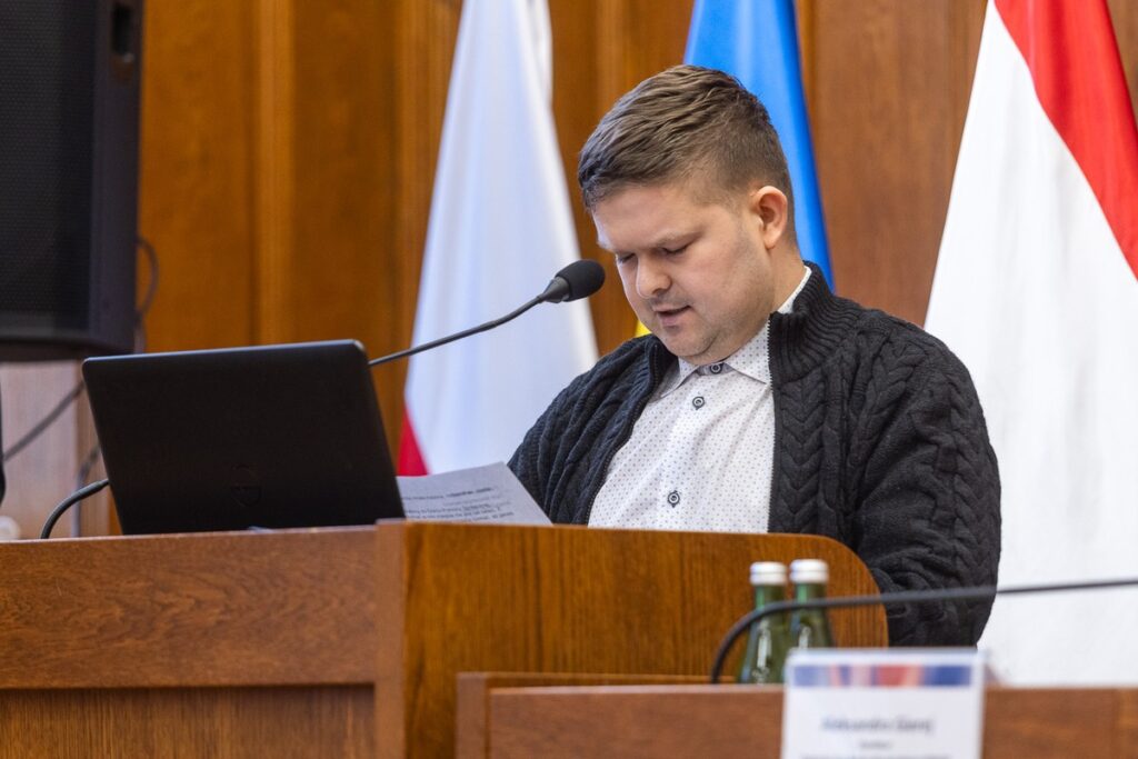 Session of people with disabilities, December 3, 2024, photo by Szymon Zdziebło/tarantoga.pl for UMWKP