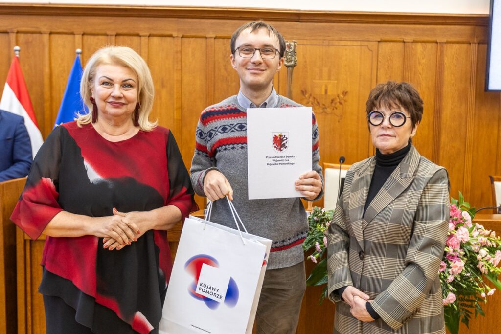 Session of people with disabilities, December 3, 2024, photo by Szymon Zdziebło/tarantoga.pl for UMWKP