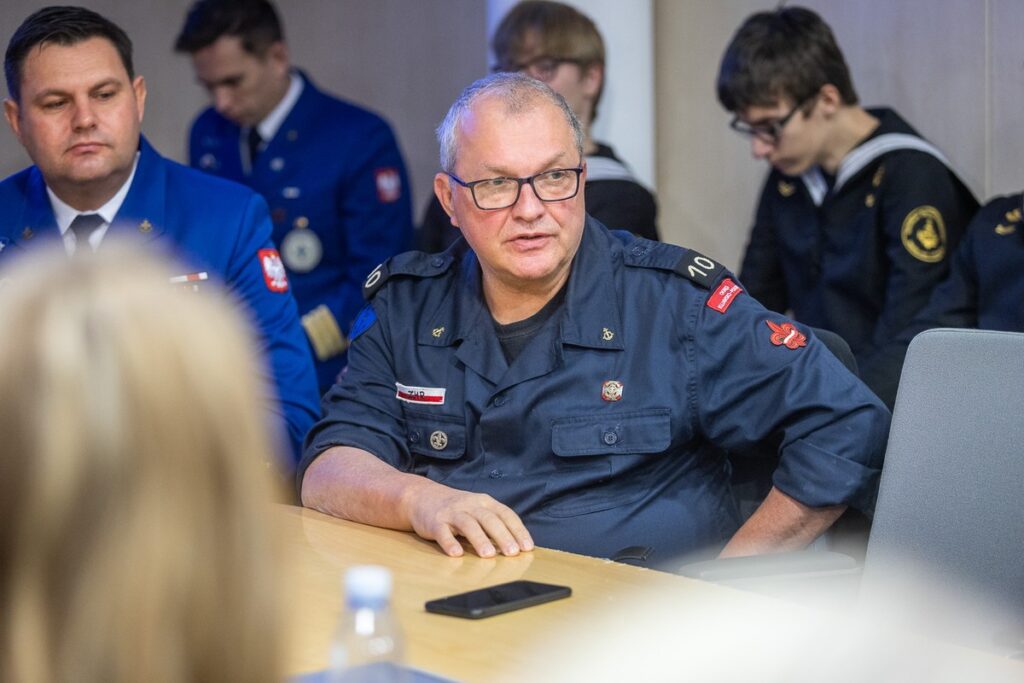 Spotkanie w sprawie żaglowca Dar Kujaw i Pomorza, fot. Szymon Zdziebło/tarantoga dla UMWKP