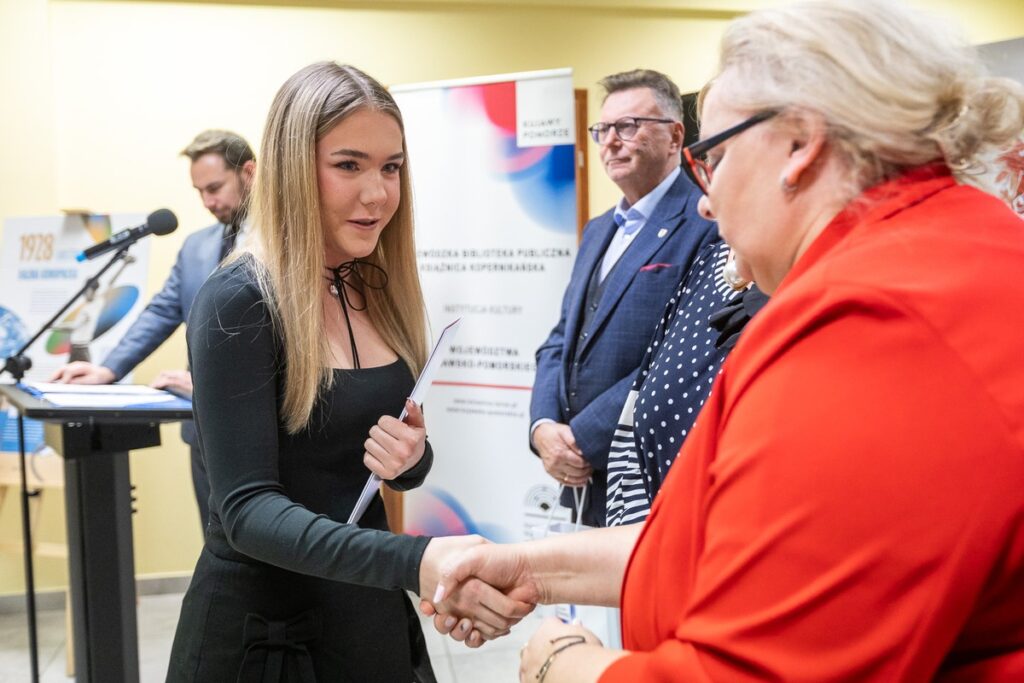 Announcement of the results of the "Poetry Hidden in Sports" competition. Photo by Szymon Zdziebło/tarantoga.pl for UMWKP