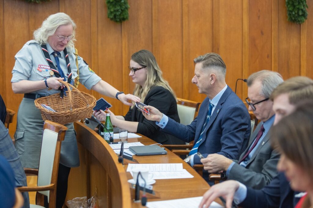 Budget session of the Regional Parliament, photo by Mikołaj Kuras for UMWKP