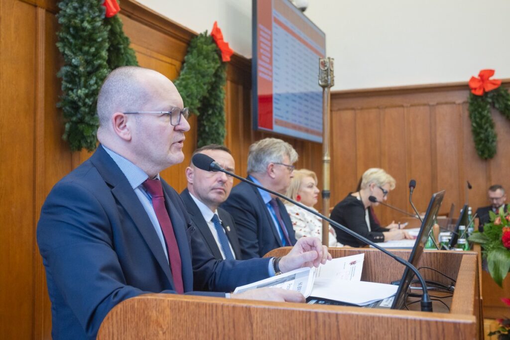 Budget session of the Regional Parliament, photo by Mikołaj Kuras for UMWKP