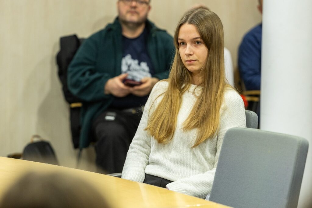 Konferencja prasowa wicemarszałka Zbigniewa Ostrowskiego z udziałem uczestników rejsu, fot. Szymon Zdziebło/tarantoga.pl dla UMWKP