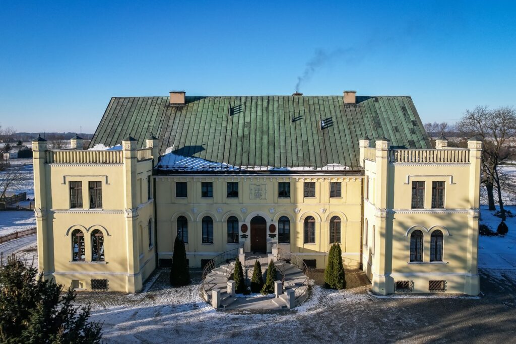 Dom Dobrego Pasterza dla Samotnych Matek w Żołędowie , fot. Tomasz Czachorowski eventphoto.com.pl dla UMWKP