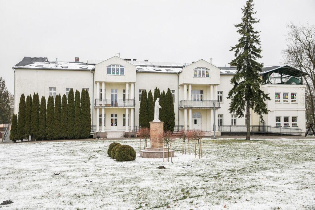 Dom Pomocy Społecznej w Grabiu, fot. Andrzej Goiński/UMWKP